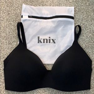 Knix WingWoman Contour Bra